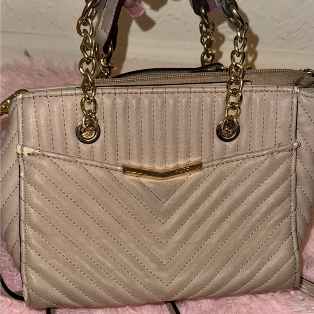 Aldo Cream Quilted Chevron Shoulder Bag with Gold Chain